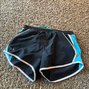 Under armor running shorts size medium